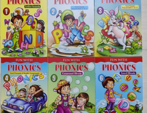 Combo of 6 Fun with Phonics Books