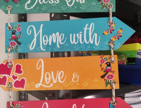 Self motivating Hanging